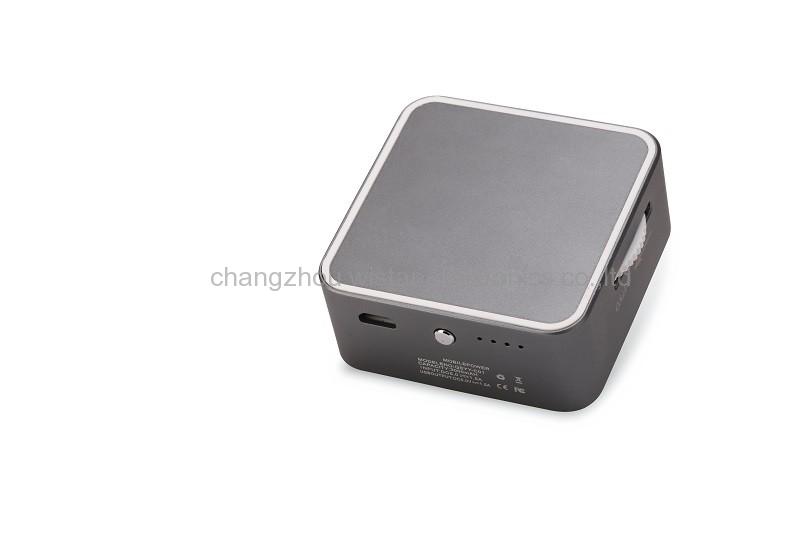 WISTAR PB-03 3000mah power bank with charging cable